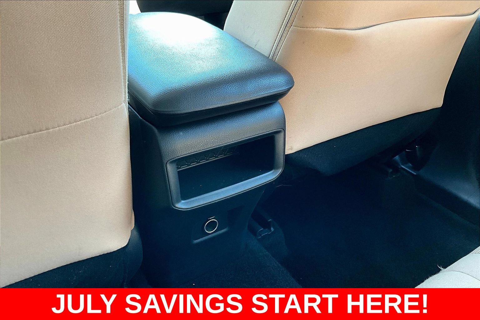Used 2020 Toyota RAV4 LE FWD image 11