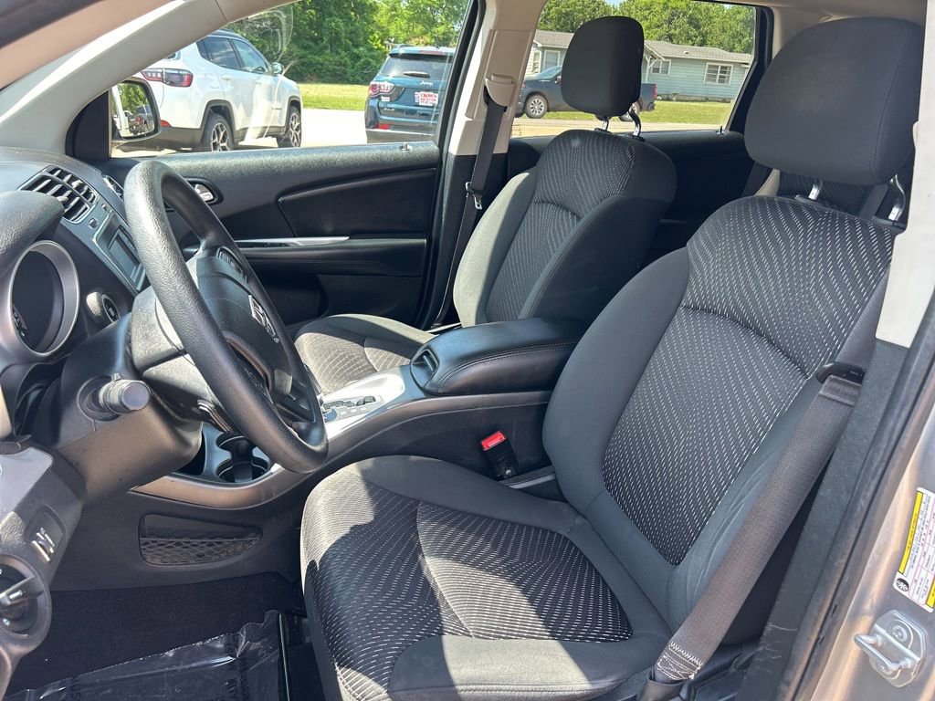 Used 2018 Dodge Journey SE w/ Blacktop Package FWD image 10