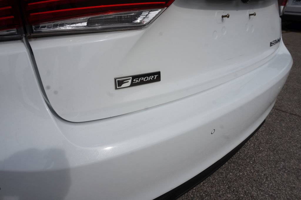Used 2019 Lexus IS 300 F Sport w/ F Sport Package RWD image 9
