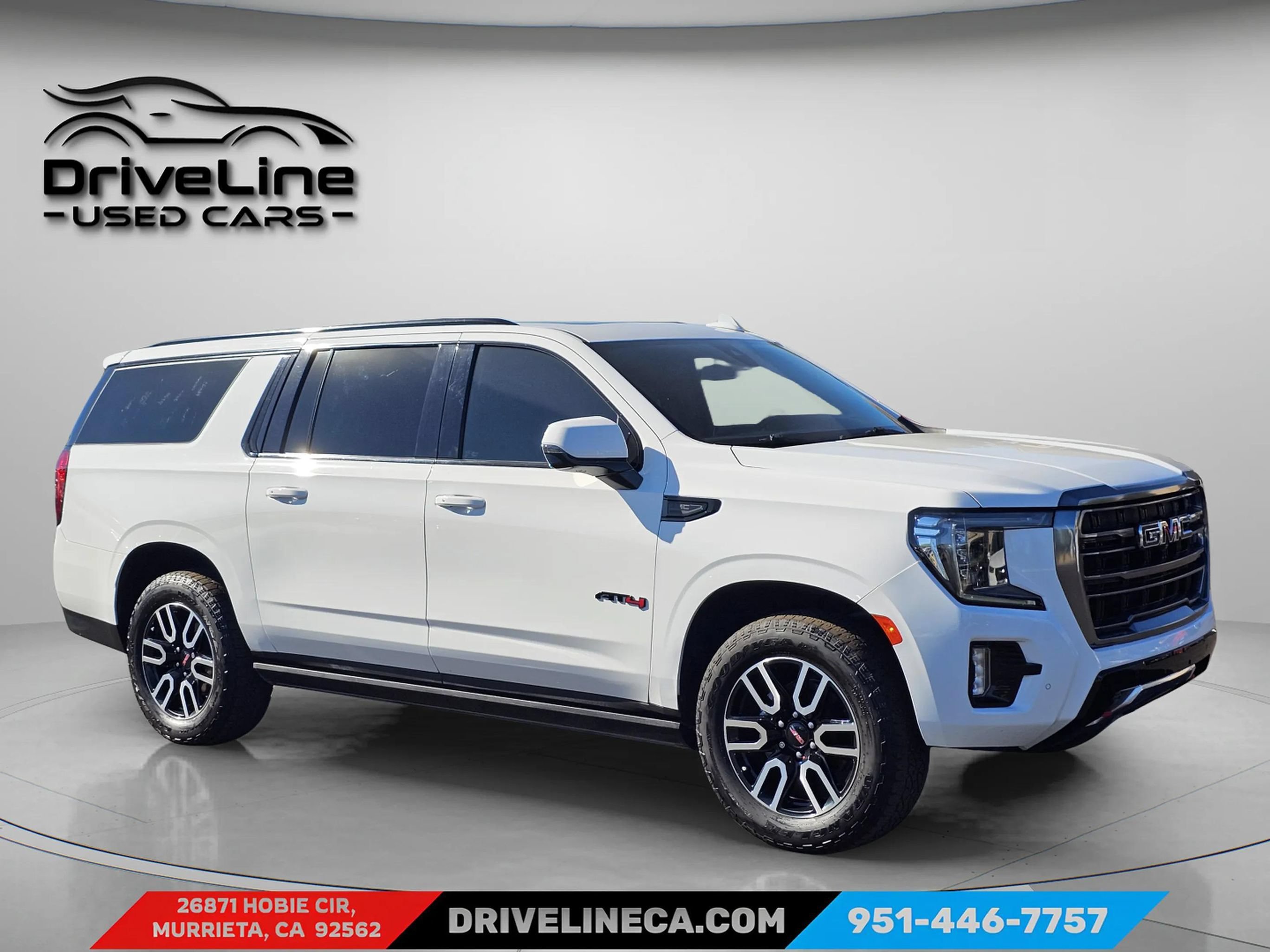 Used 2022 GMC Yukon XL AT4 w/ Technology Package AWD/4WD image 9