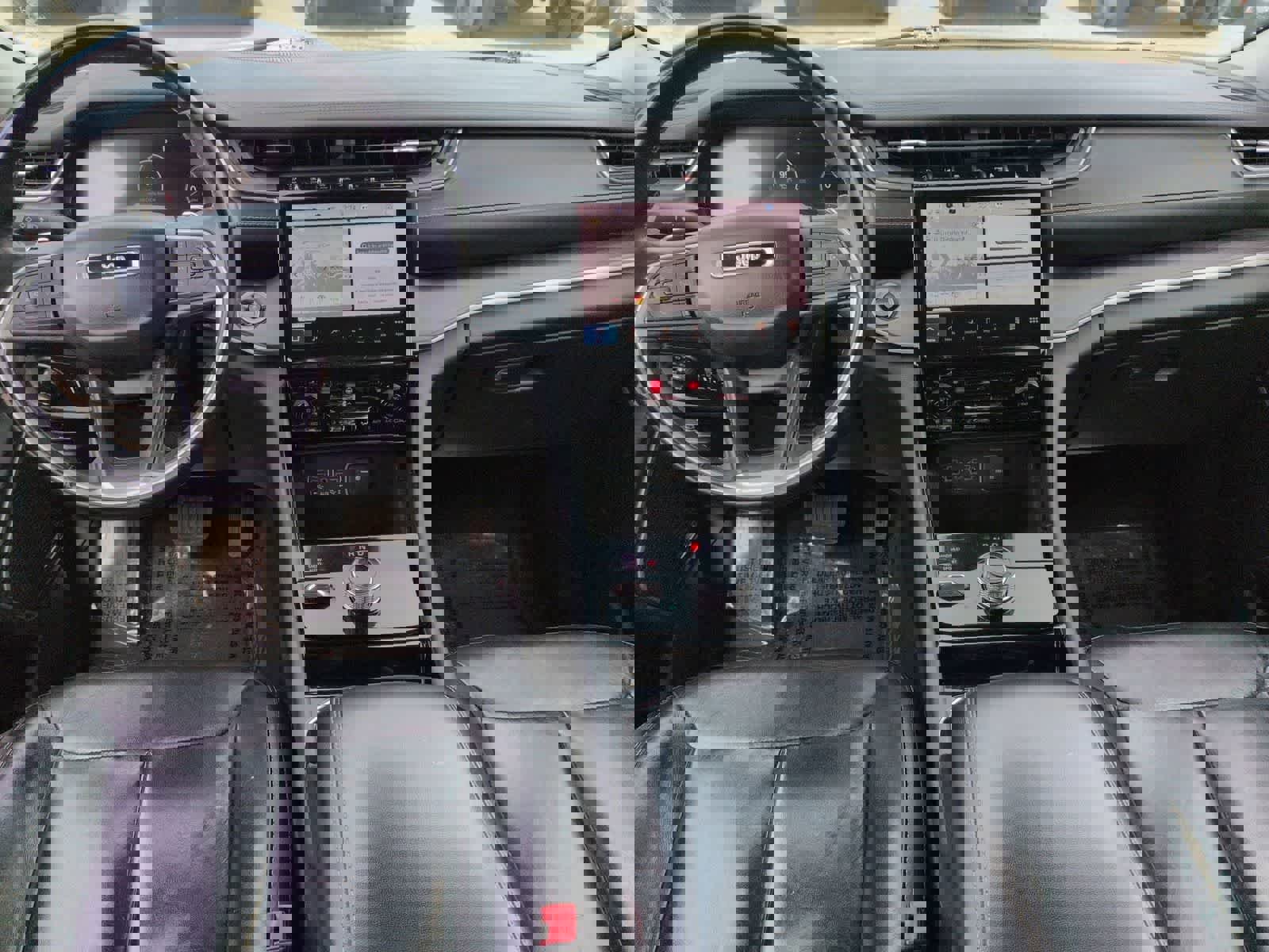 Used 2021 Jeep Grand Cherokee L Limited image 13