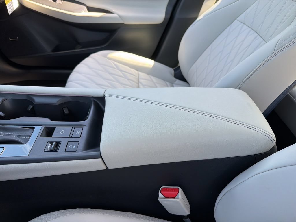 New 2026 Nissan Sentra SL w/ Floor Mat Package FWD image 11