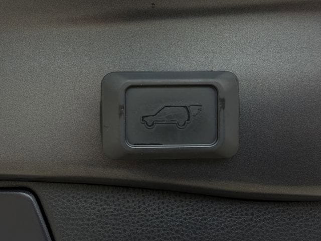 Certified 2024 Toyota RAV4 XSE AWD/4WD image 32