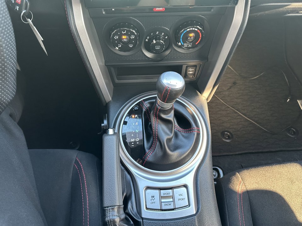 Used 2015 Scion FR-S image 11