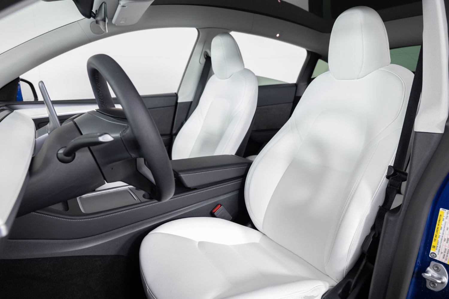 Used 2024 Tesla Model Y Long Range image 17