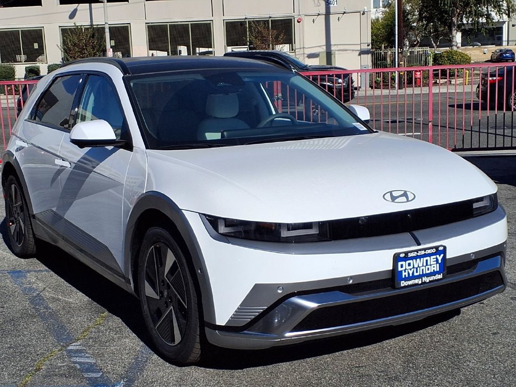 New 2026 Hyundai Ioniq 5 Limited RWD image 3