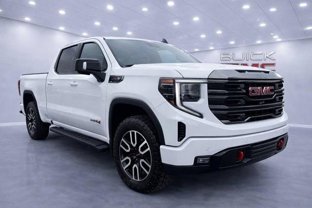 Used 2023 GMC Sierra 1500 AT4 w/ AT4 Preferred Package AWD/4WD image 4