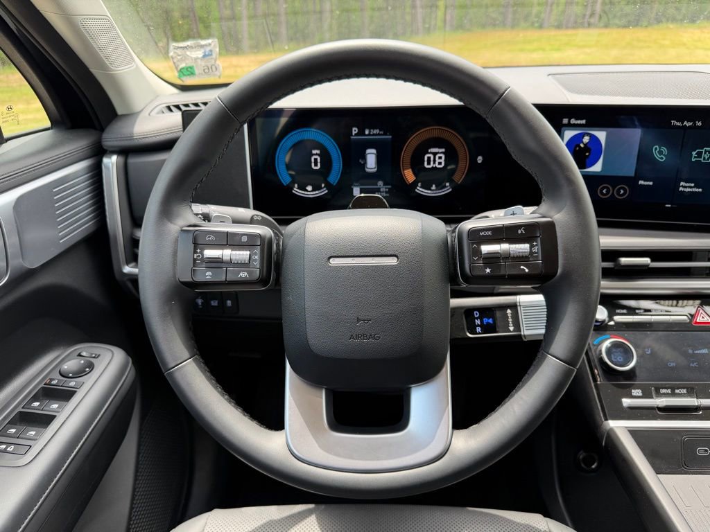 Certified 2025 Hyundai Santa Fe SEL image 18