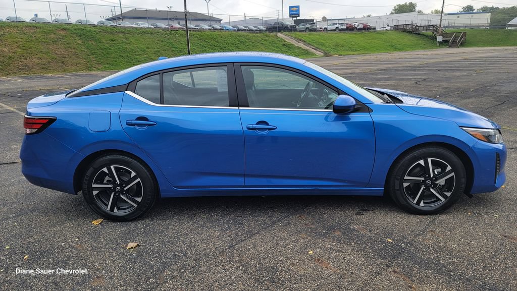 Used 2024 Nissan Sentra SV FWD image 14