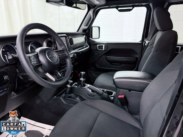 Used 2023 Jeep Wrangler Unlimited w/ Safety Group AWD/4WD image 18