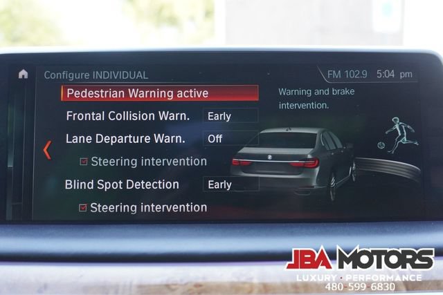 Used 2018 BMW 750i RWD image 36