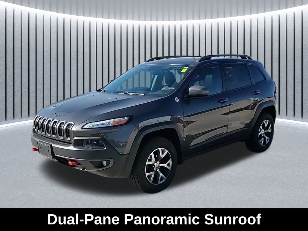 Used 2016 Jeep Cherokee Trailhawk w/ Comfort/Convenience Group