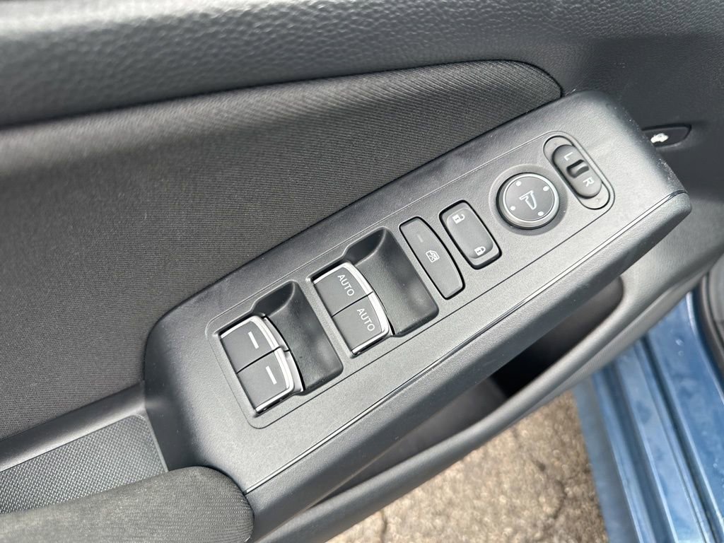 Used 2025 Honda Civic Sport image 15