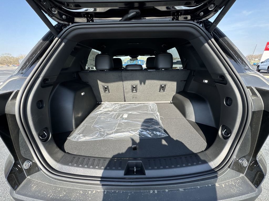 New 2026 Chevrolet Equinox ACTIV image 23