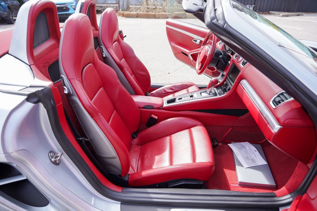 Used 2015 Porsche Boxster S image 38
