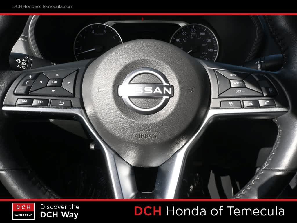 Used 2025 Nissan Sentra SV w/ All-Weather Package FWD image 9