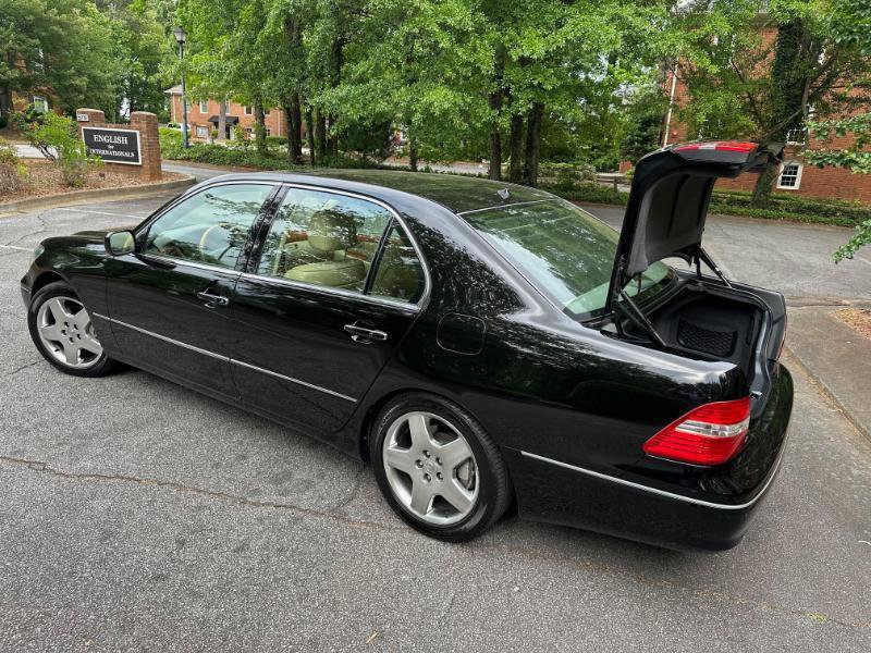 Used 2005 Lexus LS 430 RWD image 14