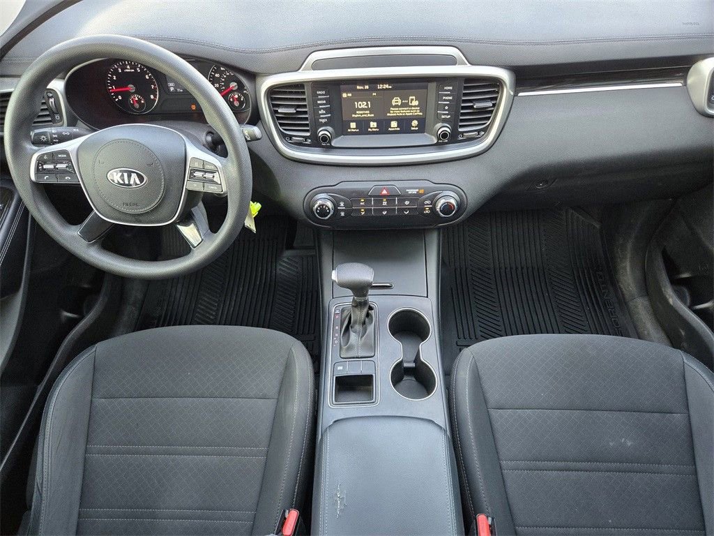 Certified 2020 Kia Sorento L image 26
