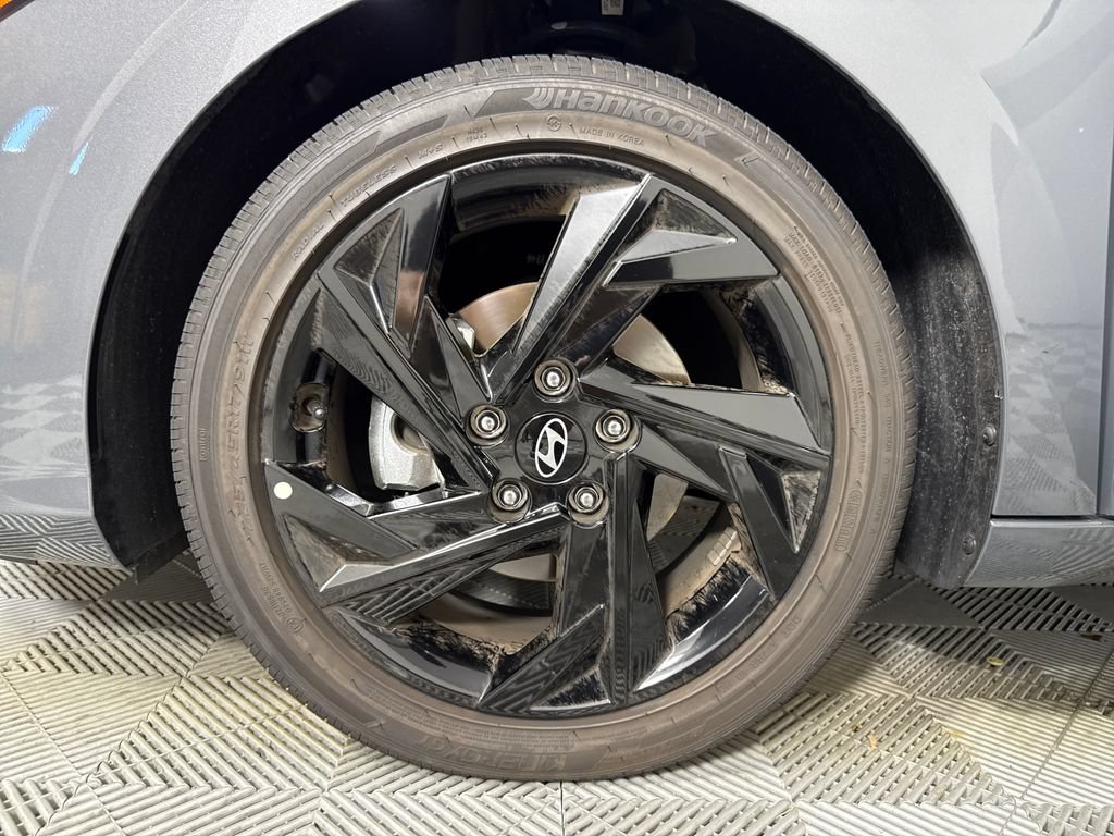 Certified 2026 Hyundai Elantra SEL Sport Premium FWD image 23