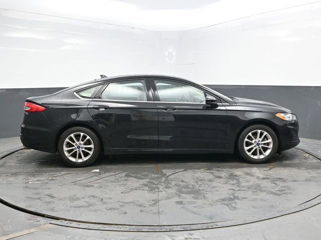 Used 2019 Ford Fusion SE image 8