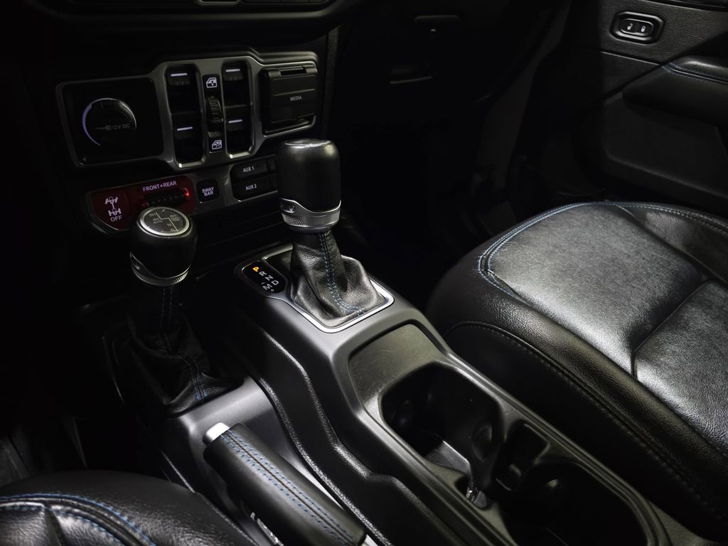 Used 2021 Jeep Wrangler Unlimited Rubicon 4xe w/ Steel Bumper Group image 26