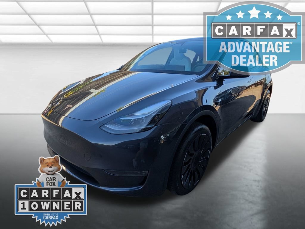 Used 2024 Tesla Model Y Long Range AWD/4WD image 23