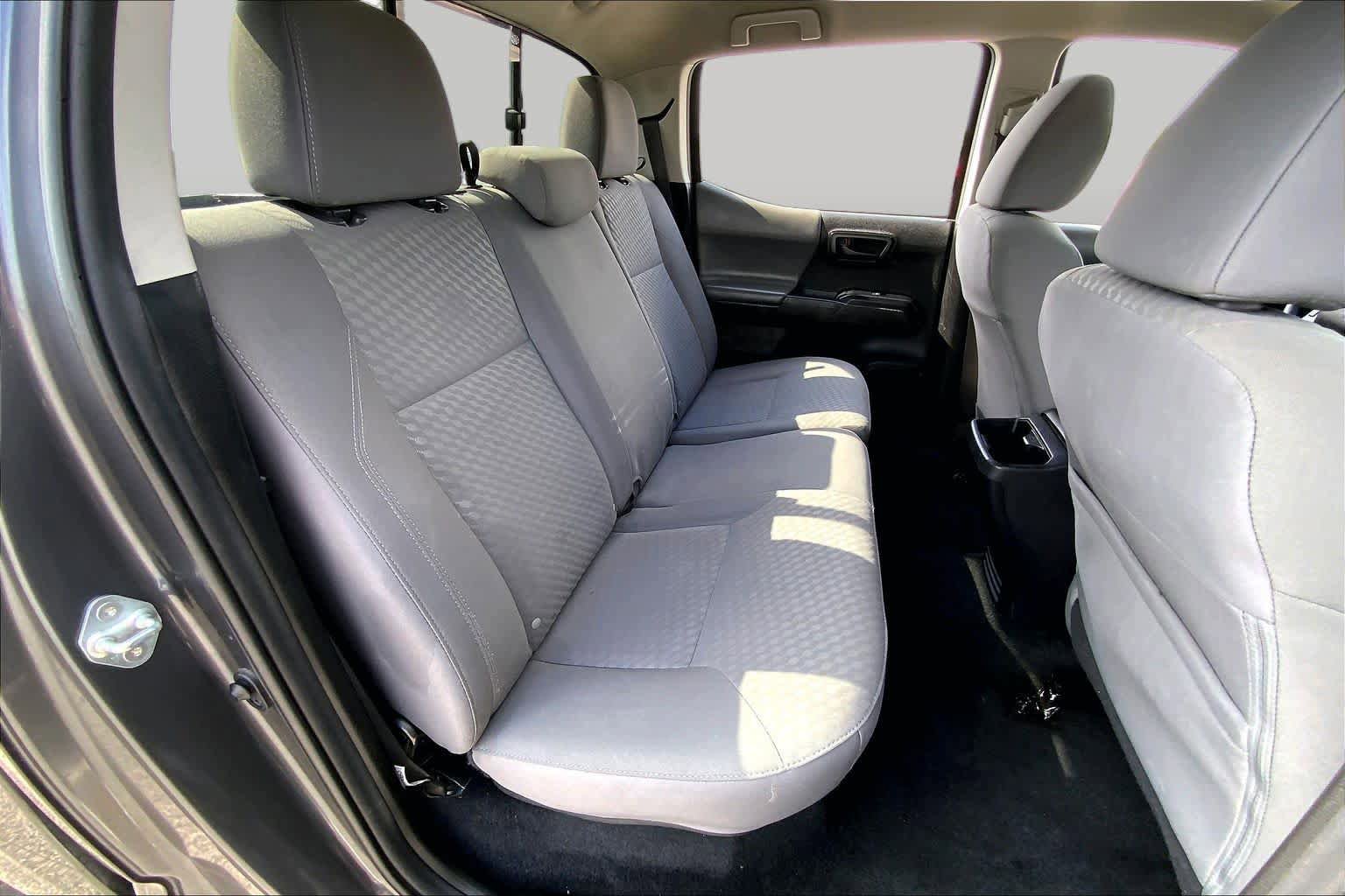 Used 2021 Toyota Tacoma SR w/ SR Convenience Package RWD image 19