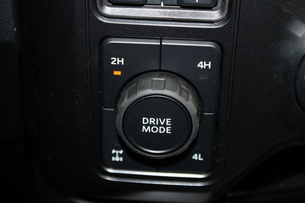 New 2025 Ford F250 Lariat w/ Lariat Ultimate Package image 46