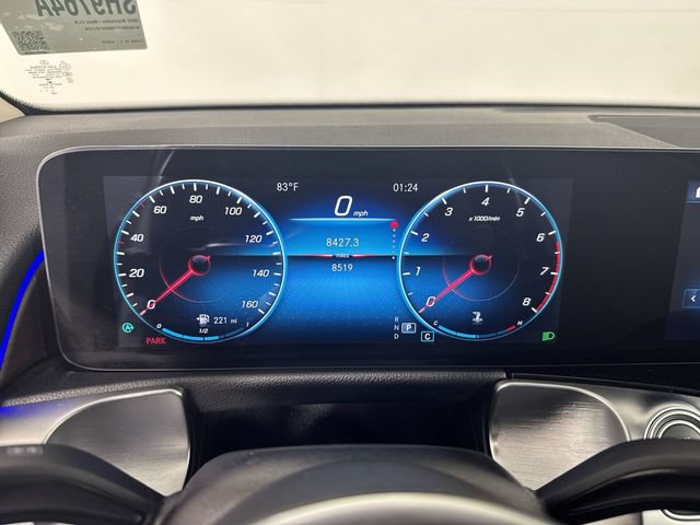 Used 2022 Mercedes-Benz GLB 250 4MATIC image 16