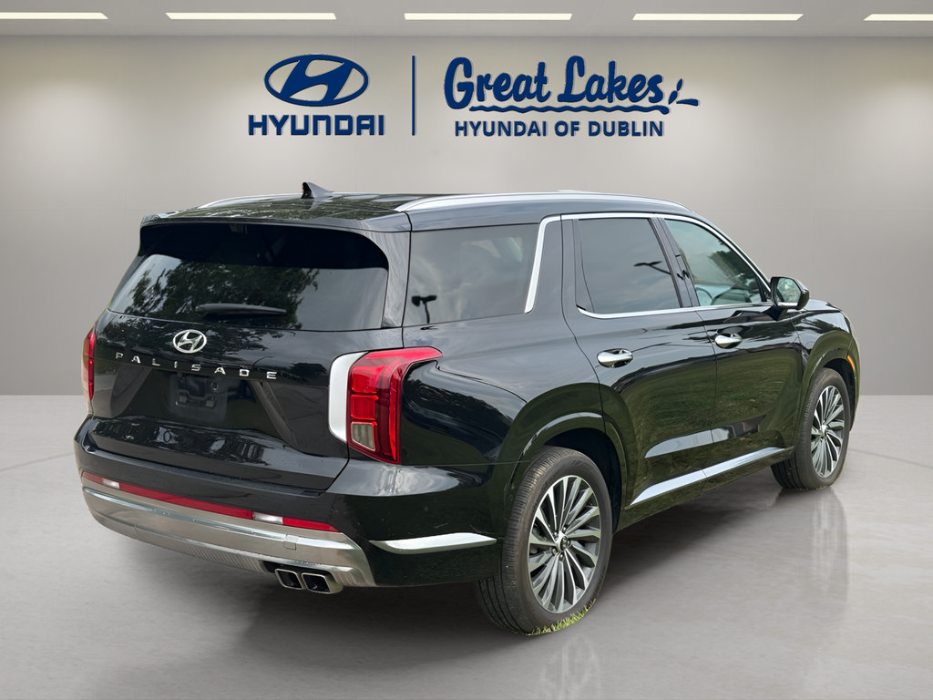 Used 2025 Hyundai Palisade Calligraphy FWD image 5