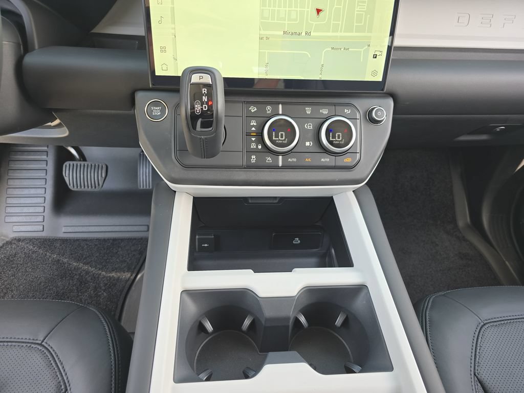 New 2026 Land Rover Defender 110 S AWD/4WD image 25