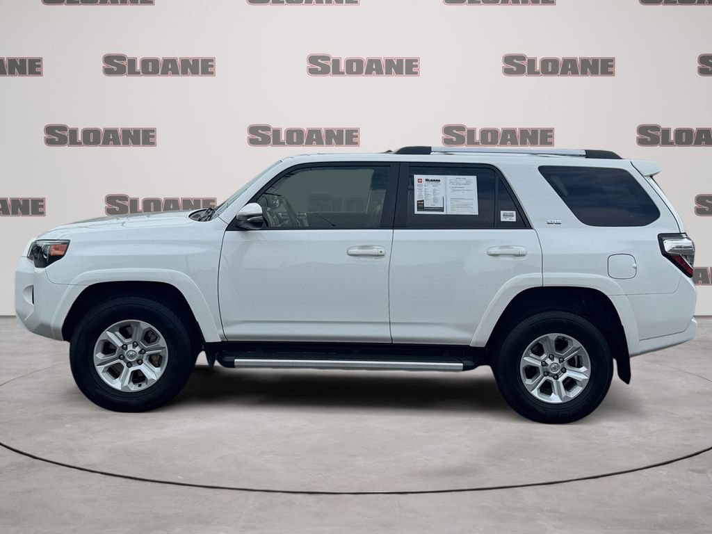 Used 2023 Toyota 4Runner SR5 Premium w/ Moonroof Package AWD/4WD image 2