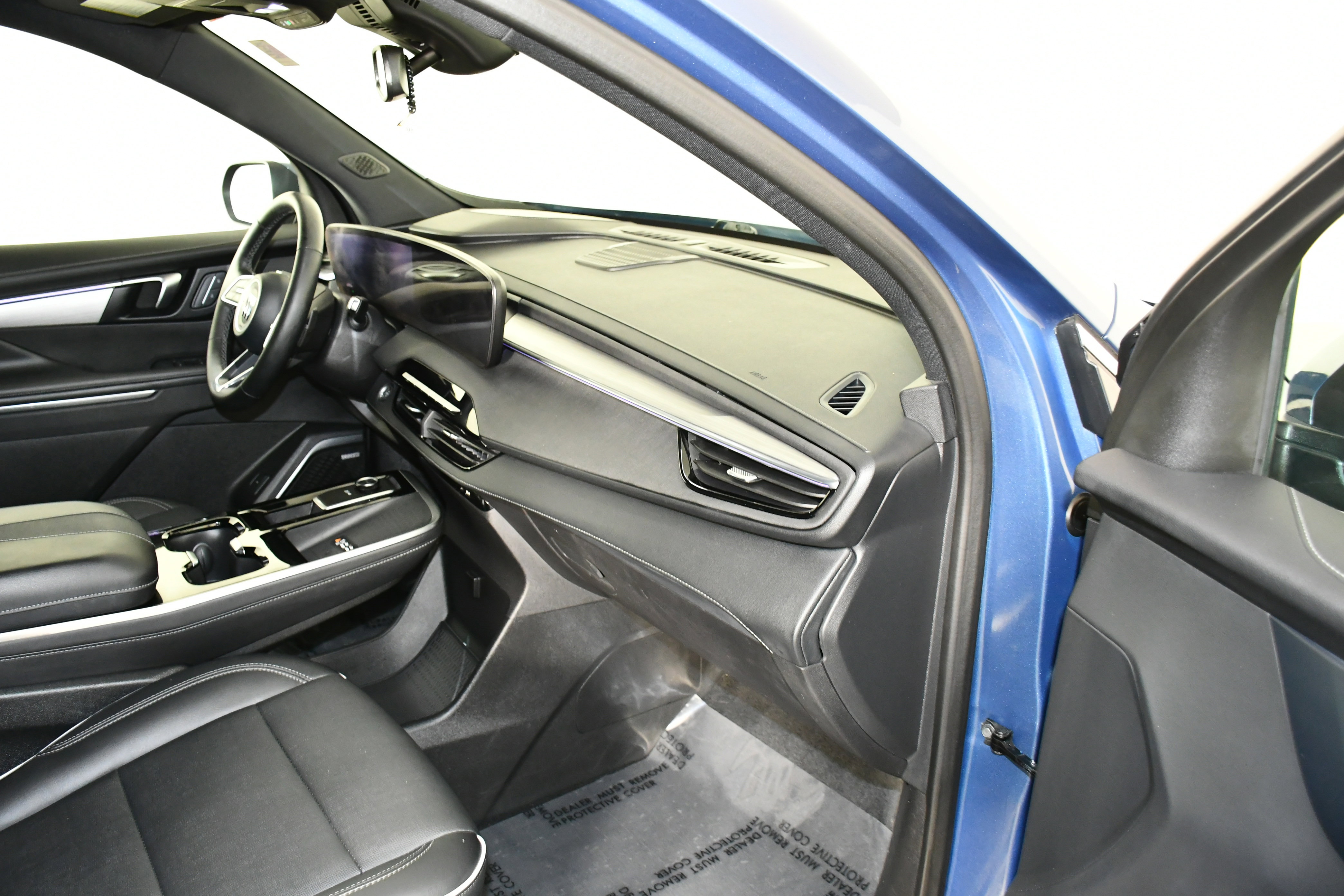 Used 2025 Buick Enclave Preferred image 40