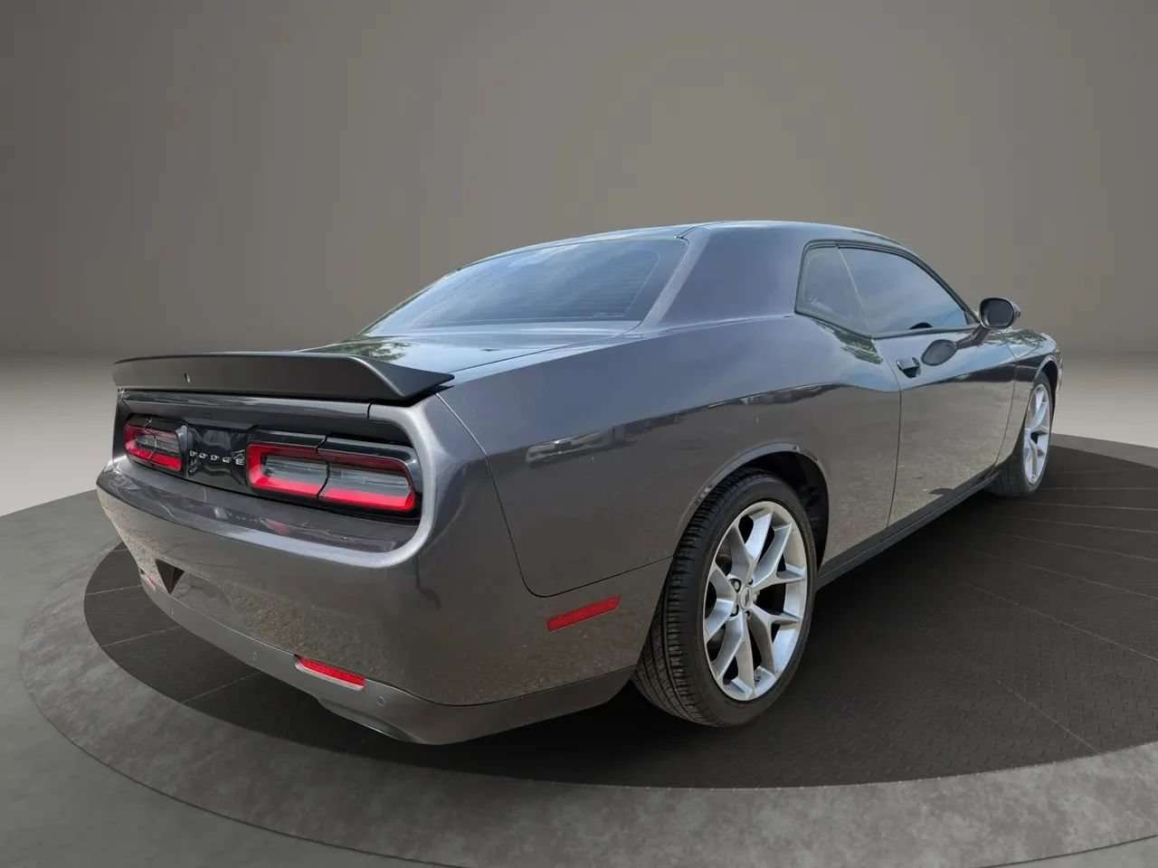 Used 2023 Dodge Challenger GT RWD image 5