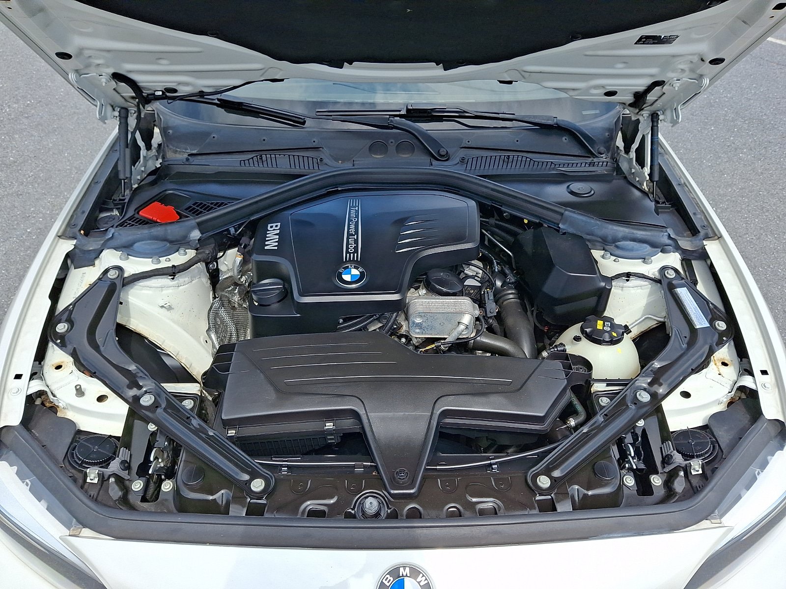 Used 2015 BMW 228i xDrive Convertible AWD/4WD image 30