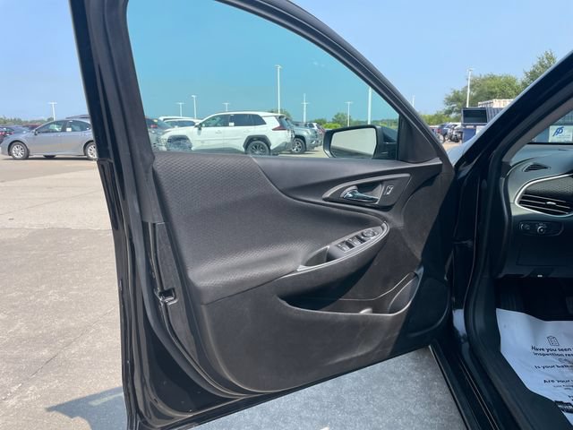 Used 2025 Chevrolet Malibu LT FWD image 20