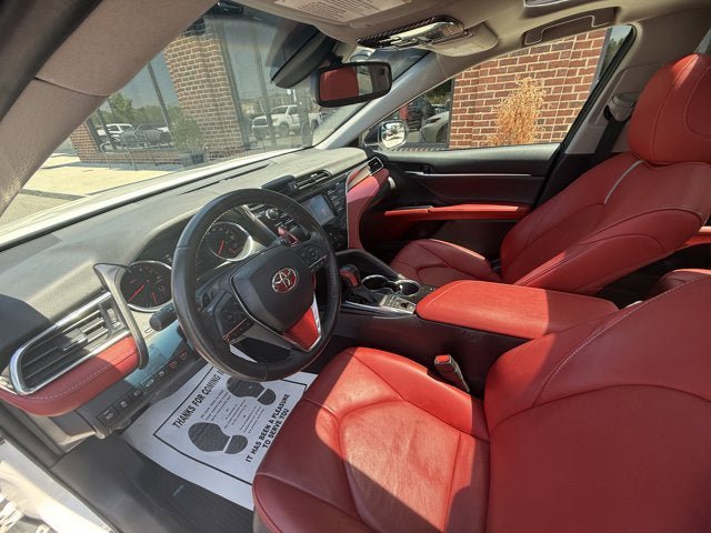 Used 2018 Toyota Camry XSE FWD image 18