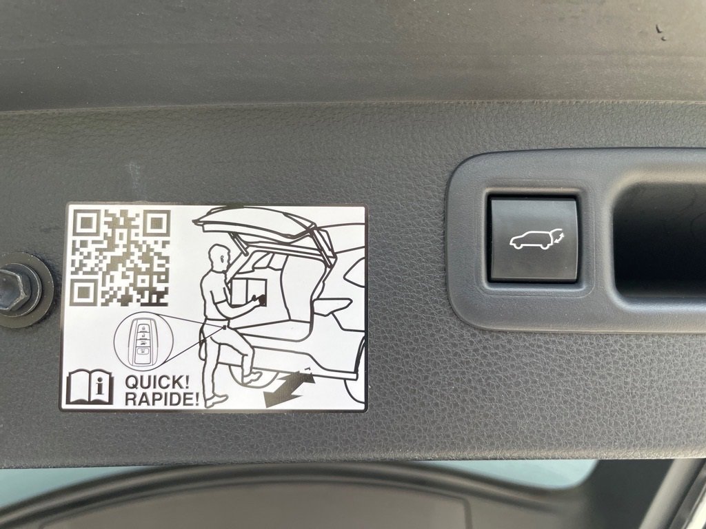 Used 2024 Toyota Highlander XLE image 26