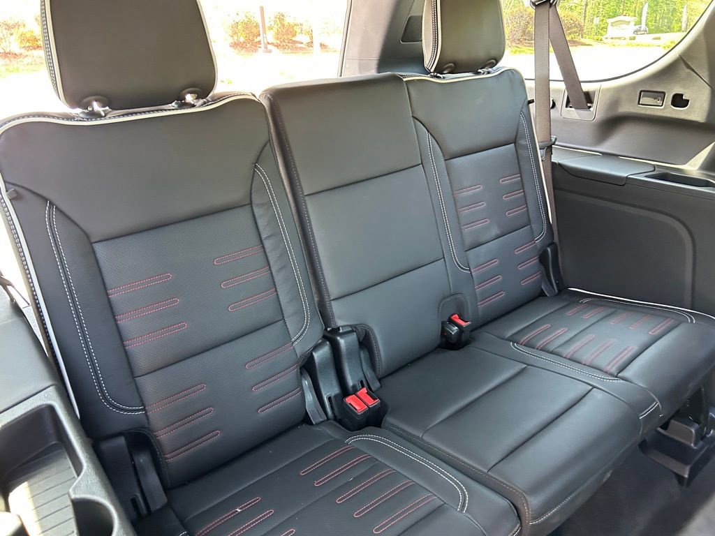 Used 2025 GMC Yukon XL AT4 Ultimate w/ LPO, AT4 Appearance Package AWD/4WD image 51