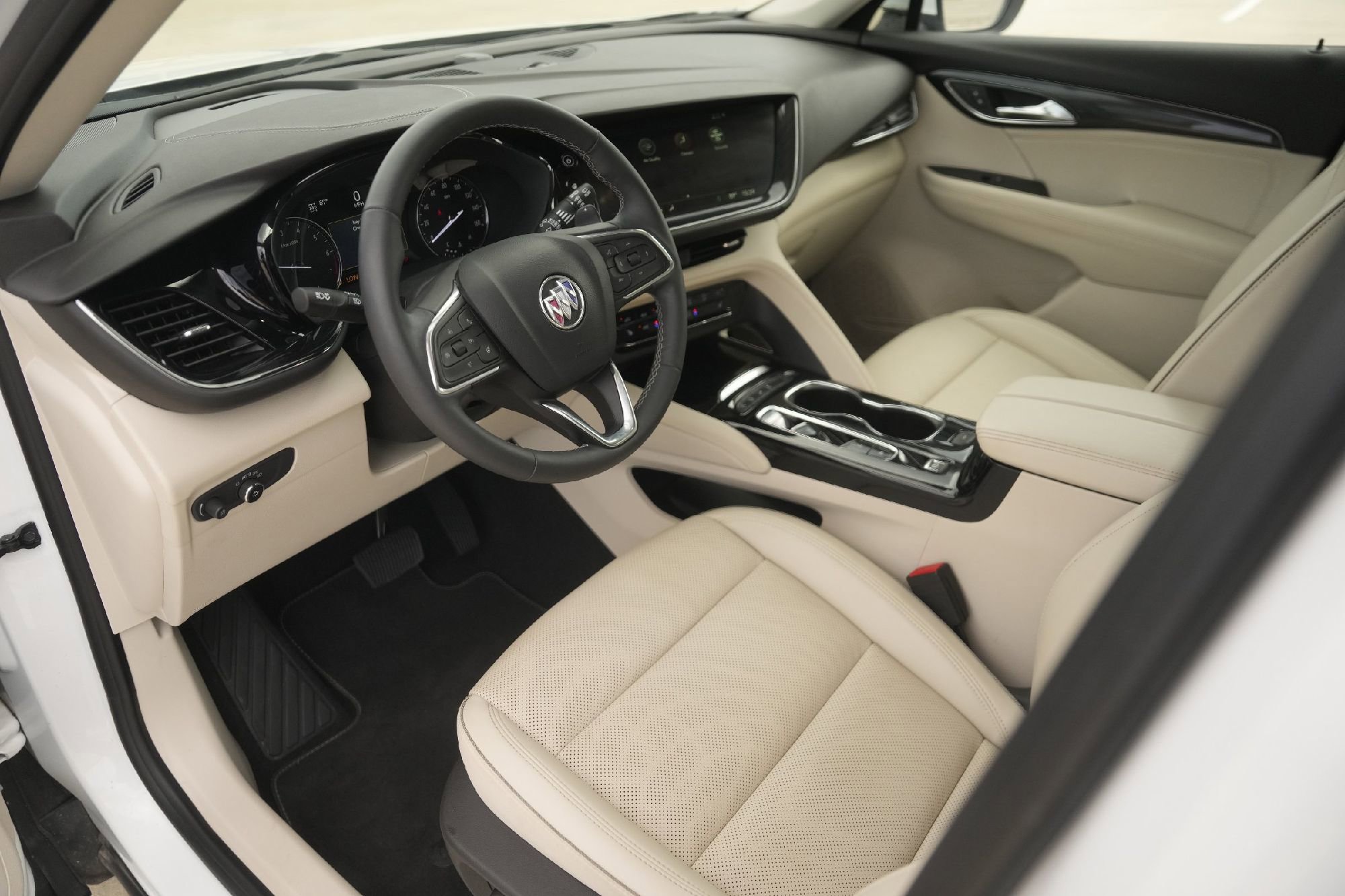 Used 2023 Buick Envision Essence image 8