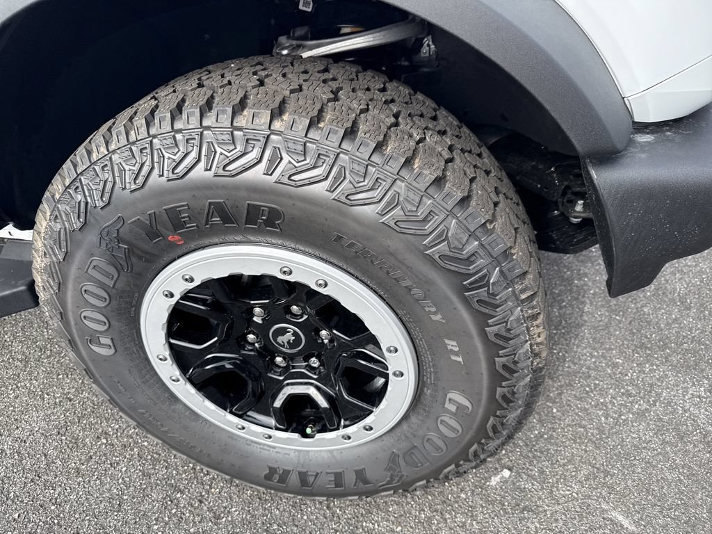 New 2025 Ford Bronco 2-Door w/ Sasquatch Package AWD/4WD image 13