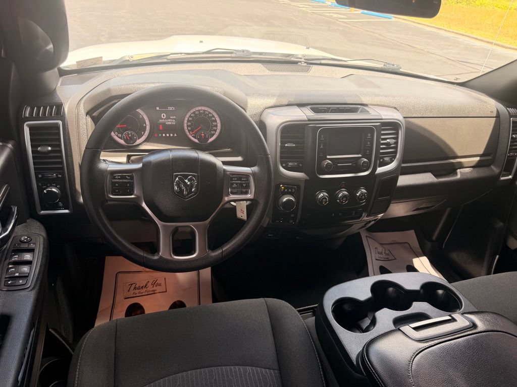 Used 2024 RAM 1500 Warlock AWD/4WD image 13