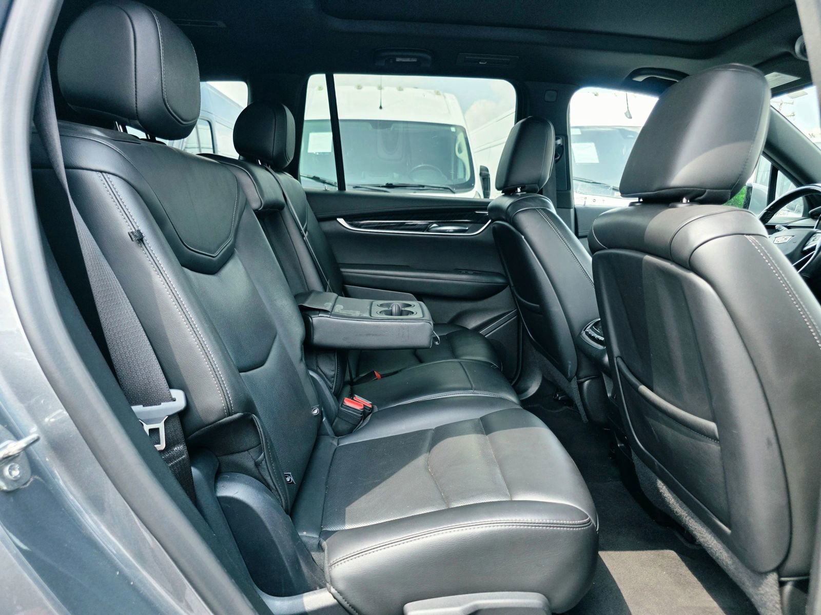 Used 2022 Cadillac XT6 Premium Luxury FWD image 13