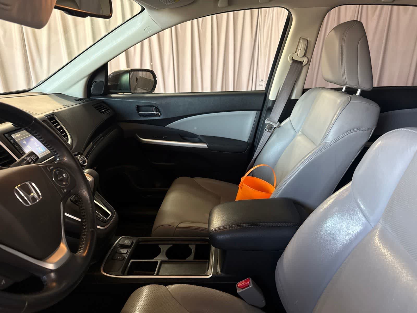 Used 2015 Honda CR-V Touring image 20