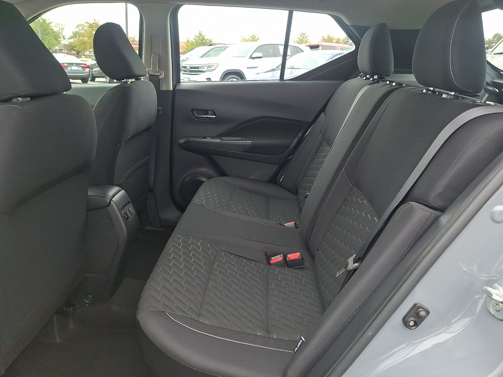 Used 2022 Nissan Kicks SV FWD image 10