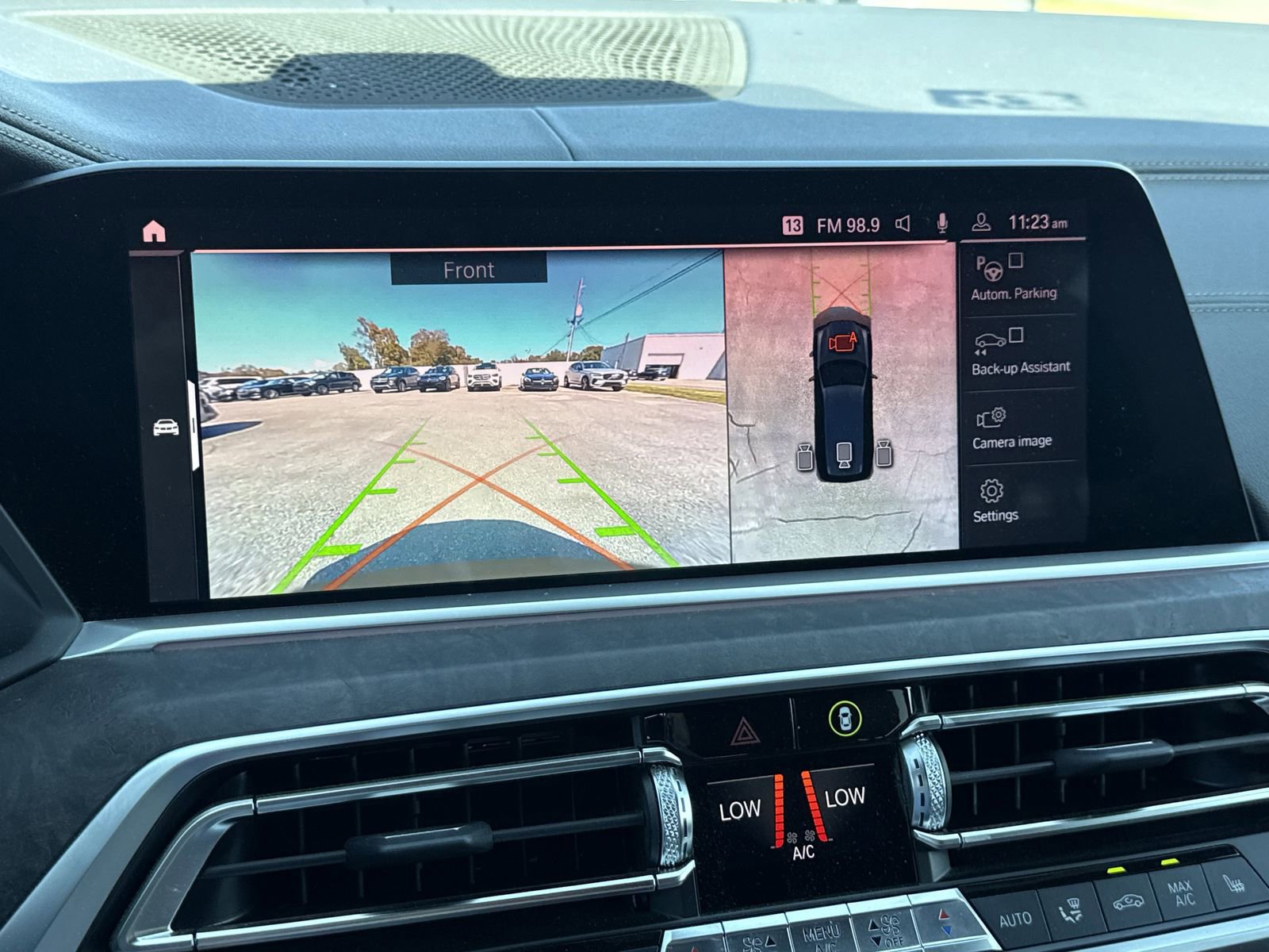 Used 2019 BMW X7 xDrive40i w/ Premium Package image 25