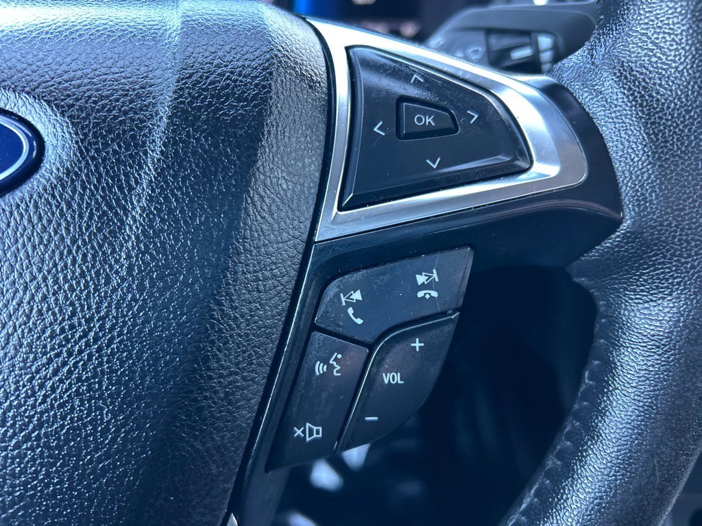 Used 2022 Ford Edge Titanium image 25