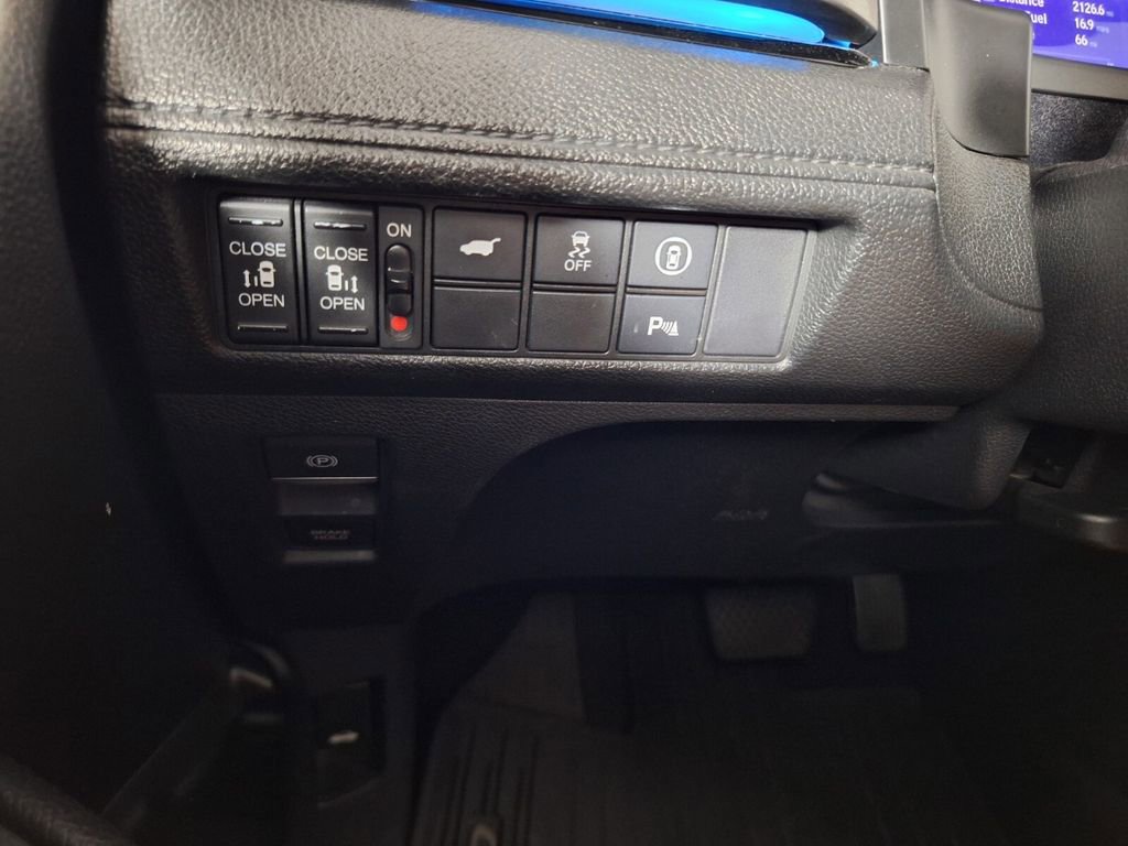 Used 2022 Honda Odyssey Touring image 20