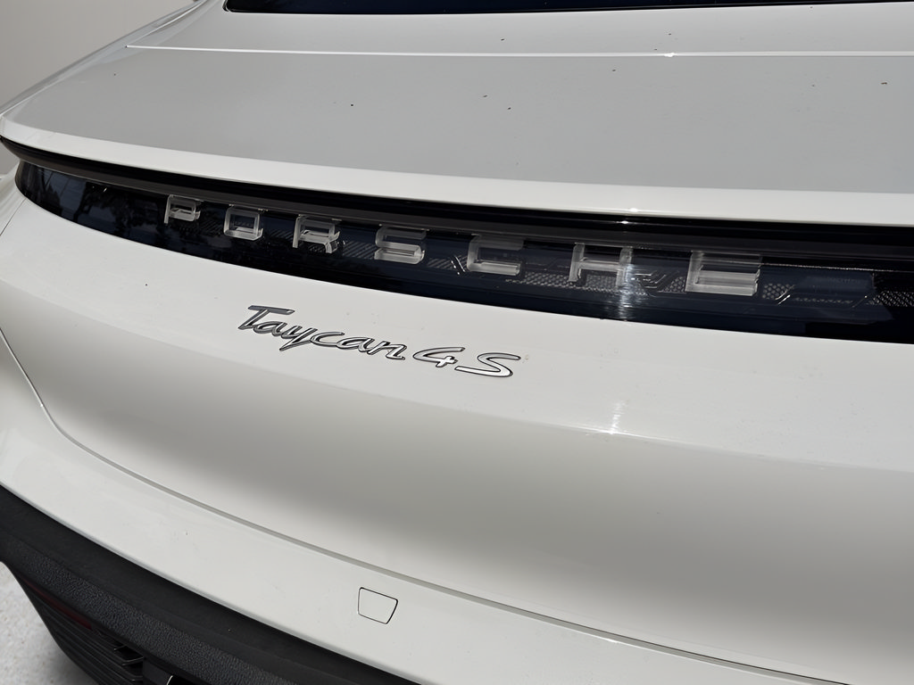 Used 2023 Porsche Taycan 4S AWD/4WD image 25