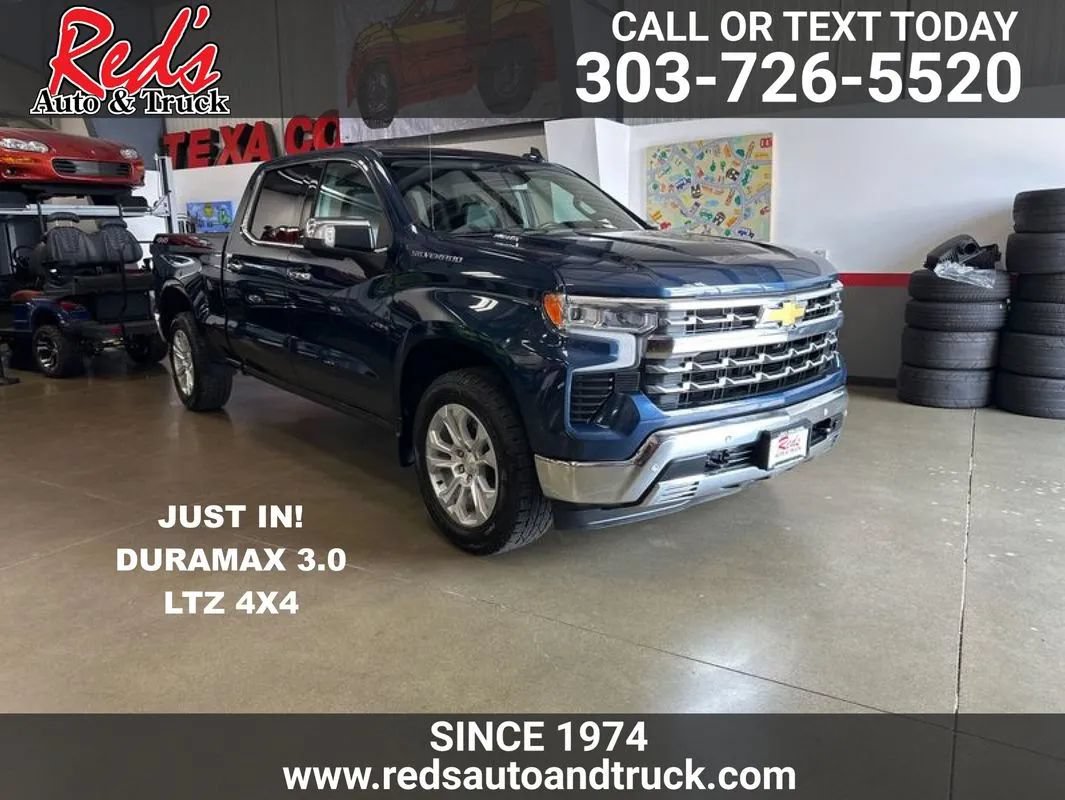 Used 2022 Chevrolet Silverado 1500 LTZ w/ Max Trailering Package AWD/4WD image 1